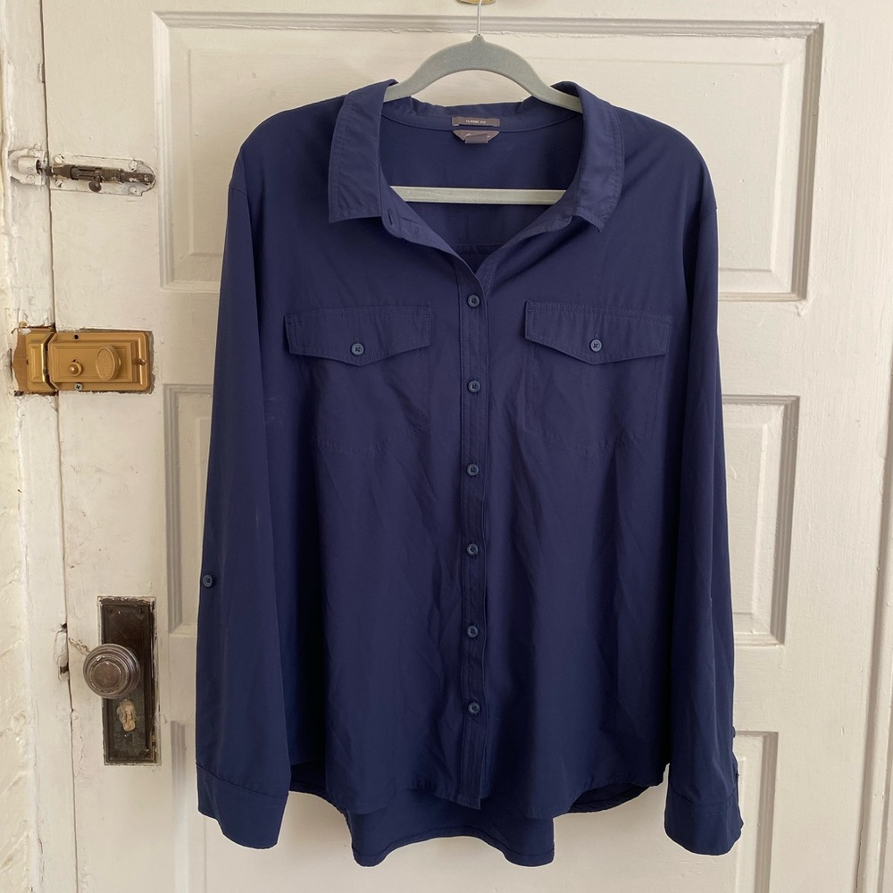 Eddie Bauer Women’s Deep Blue Button Up Shirt Size XXL